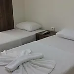 Alpaylar Otel & Apart Akçay