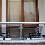 Apartahotel Alpaylar Otel & Apart Akçay