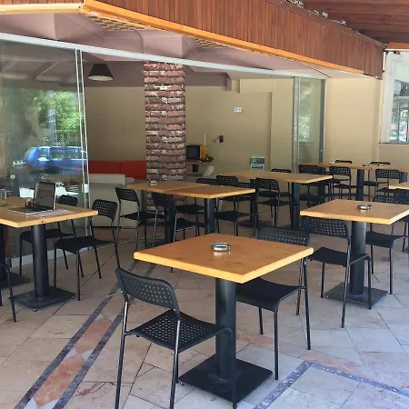 מלון דירות Alpaylar