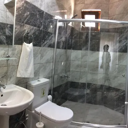 Alpaylar מלון דירות 3*