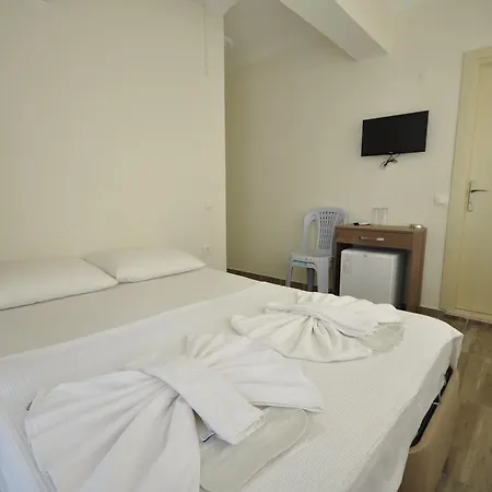 Alpaylar Otel & Apart 3* Akcay (Edremit)
